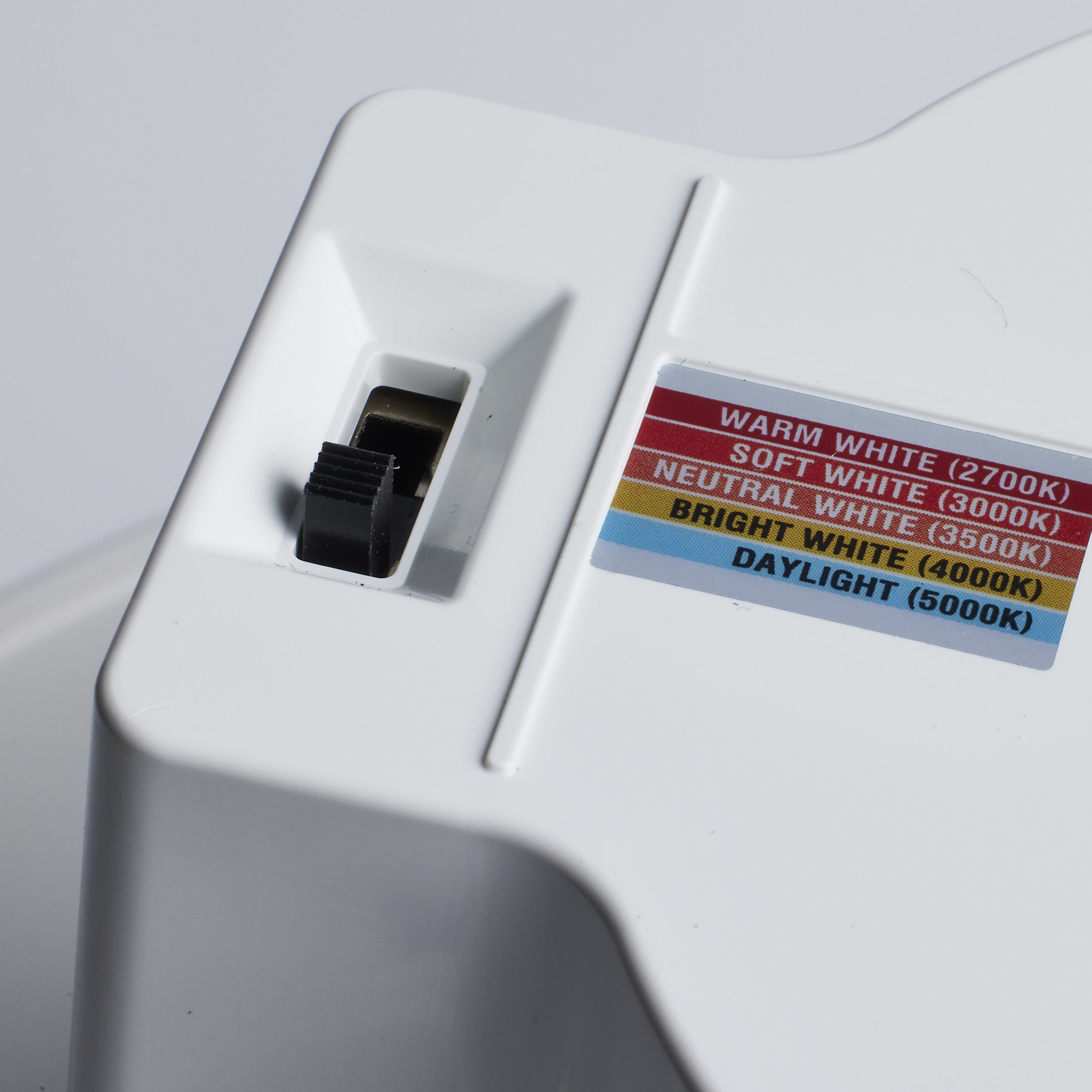 Edgewood Integrated White Recessed