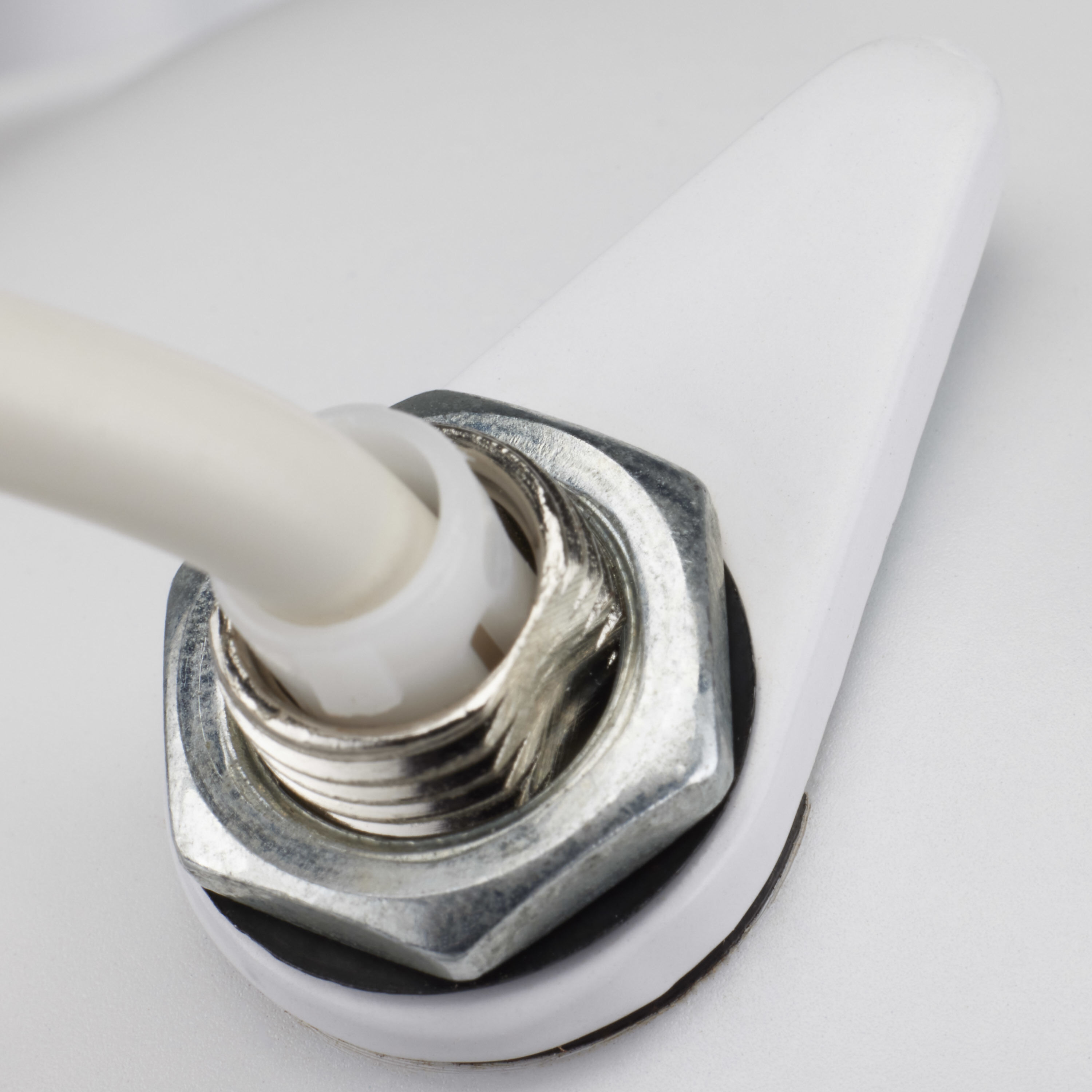 Edgewood Integrated White Recessed