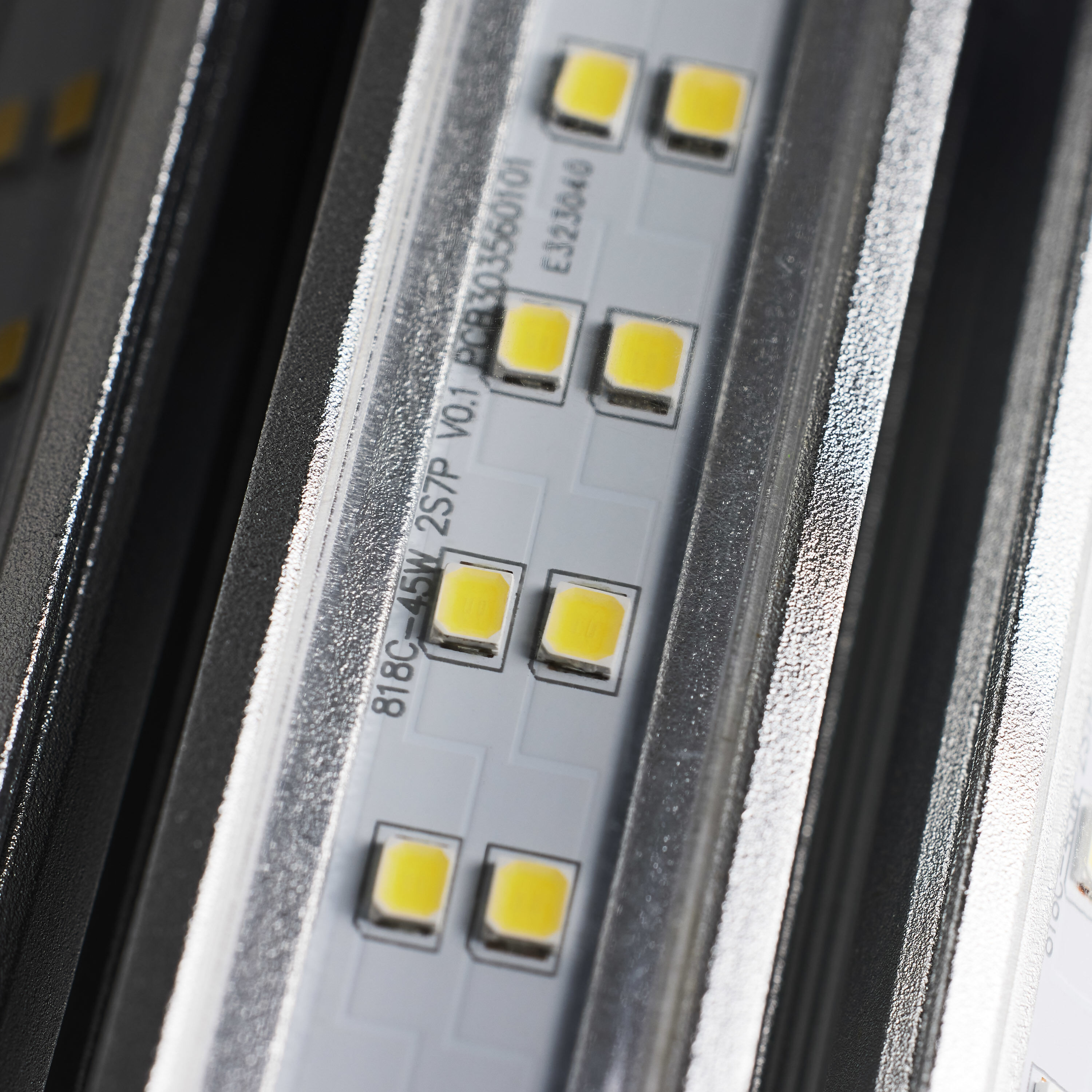 Hi-Pro LED Extended Mogul 45.00 watt 4000K HID Replacements